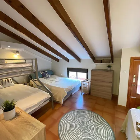 Close To Beach, Child-friendly Townhouse With Large Pool