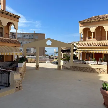 Close To Beach, Child-friendly Townhouse With Large Pool