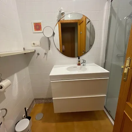 Holiday home Close To Beach, Child-friendly Townhouse With Large Pool *
