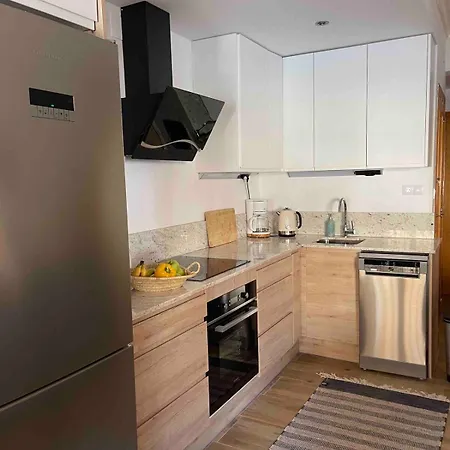 Holiday home Close To Beach, Child-friendly Townhouse With Large Pool